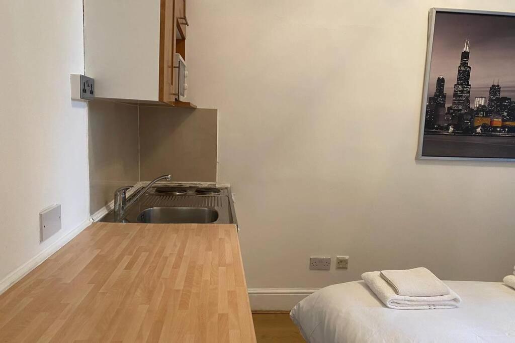 F6-Comfy Ground Flr Studio Fits 4- Near Paddington ลอนดอน ภายนอก รูปภาพ